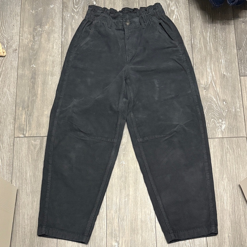 Women’s barrel corduroy pants